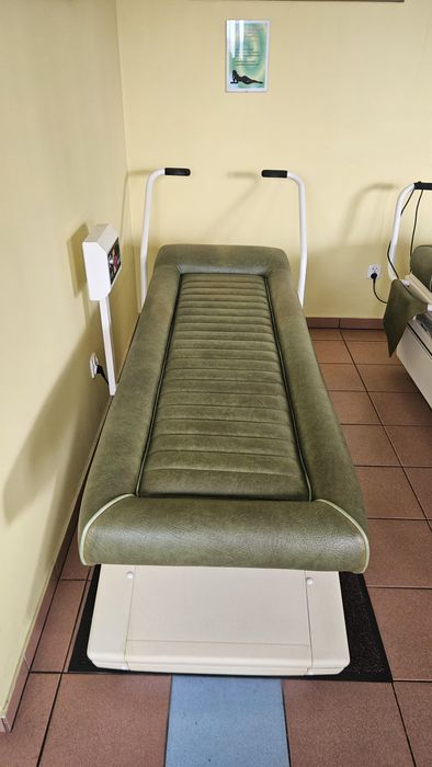 Łóżka rehabilitacyjne 10 szt