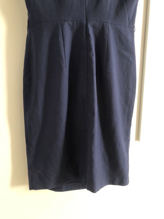 Granatowa letnia sukienka r.36 S z krótkim rękawem do kolana biurowa