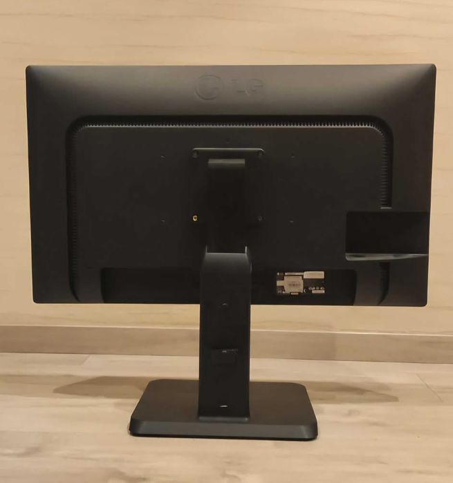 Monitor LG 27" IPS Full HD (27MB65PY-B)