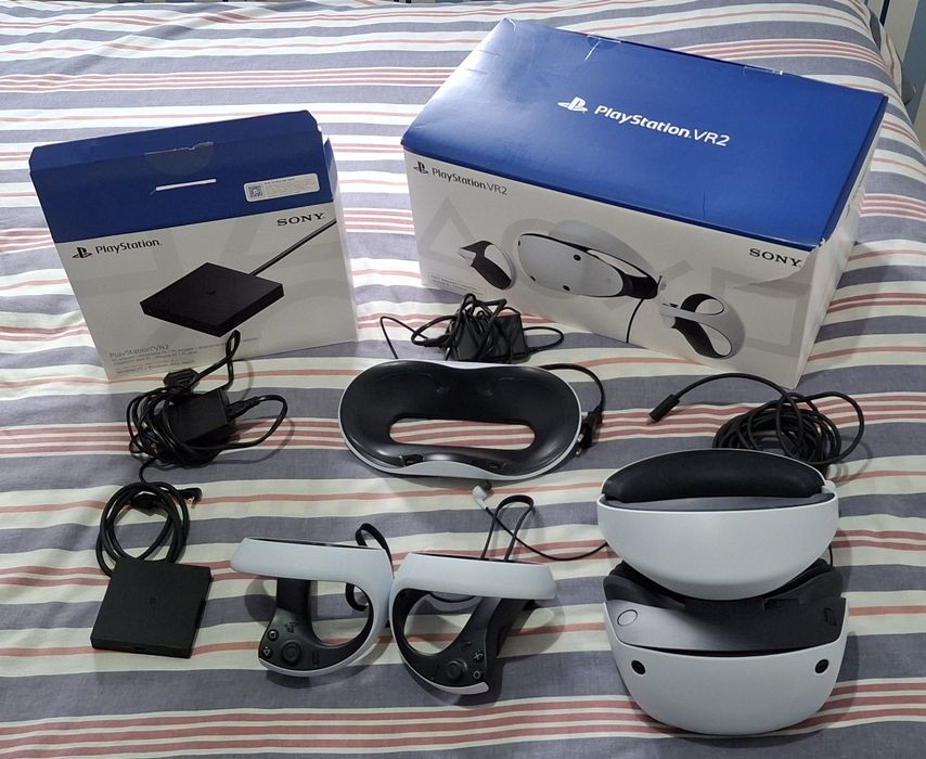 PSVR2 Headset with PC Adapter and Controller Charging Platform64861508948739122
