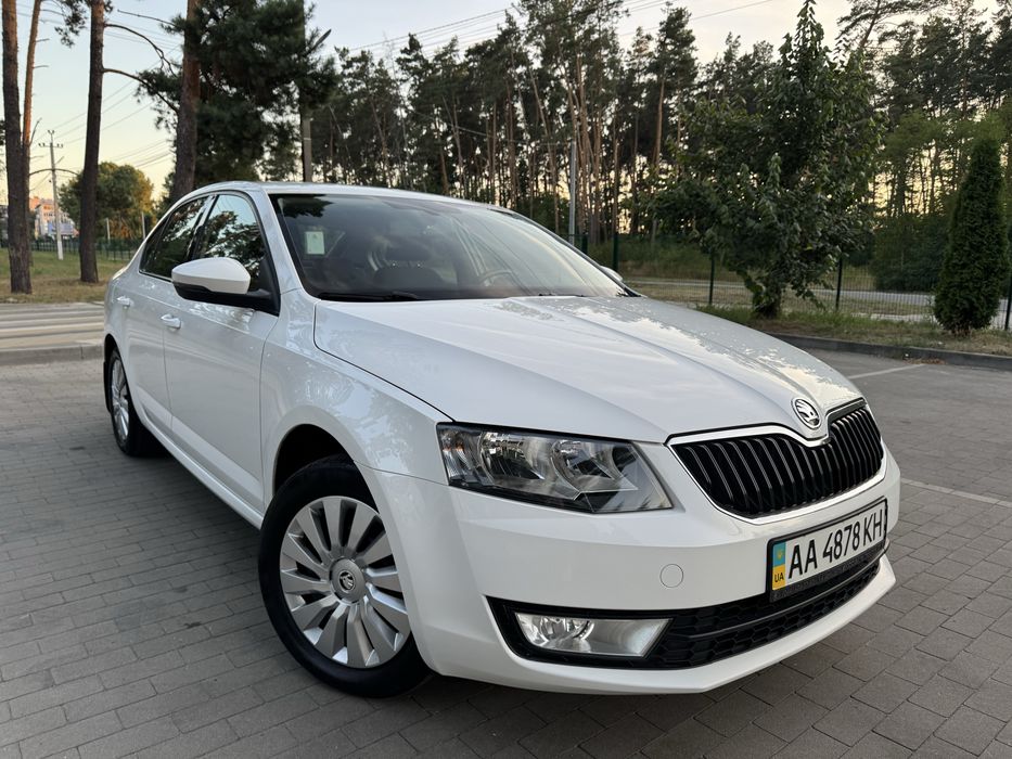 Skoda Octavia 2014 VIN TMBAJ2NE1FB006114 фото оголошення 3 з 24