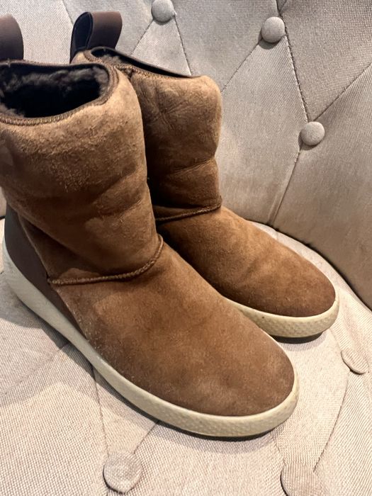 Ecco botki zimowe  38 ocieplane sniegowce beż rude zamszowe