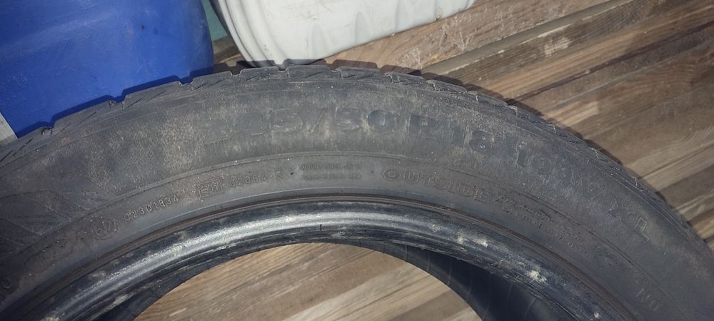 Шини 255 55 р18  Мішелін літо