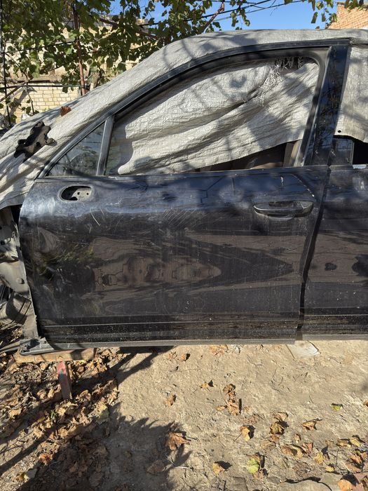 Водительская дверь porsche cayenne 958