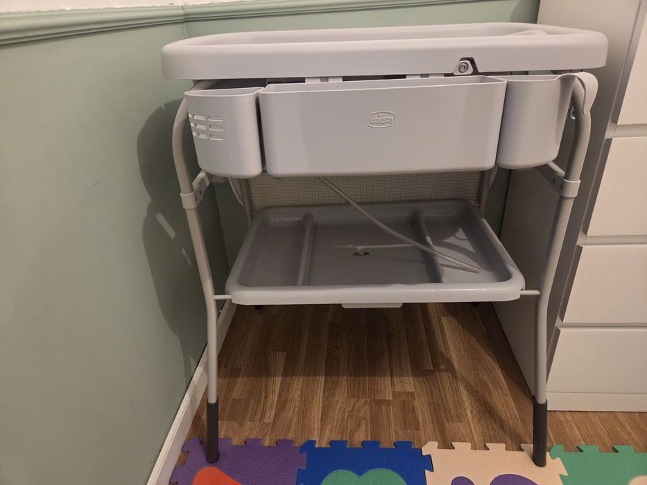 Banheira com trocador chicco