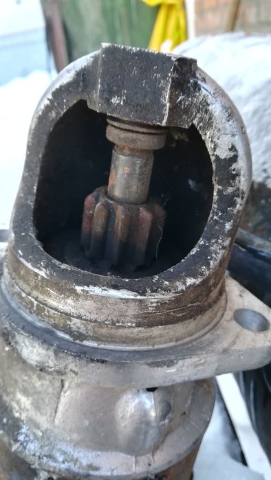 Стартер на Москвич 412 2140