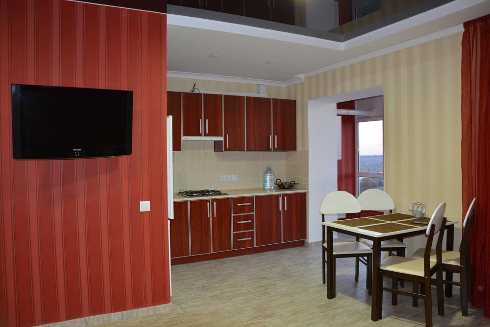 Здам 2х рівневу квартиру на Хмельницькому шосе 3030