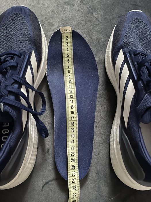 Оригінальні кросівки Adidas Ultraboost 5