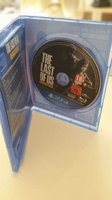 PS4 + Comando + jogo