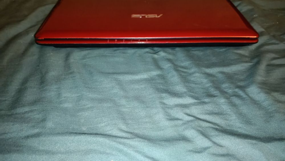 Laptop Asus A52 i3/4GB/250GB