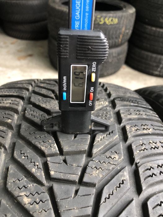 235/45/19 hankook winter i cept evo3