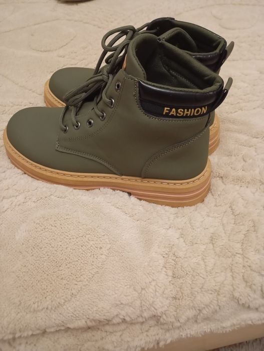 Buty męskie zielone