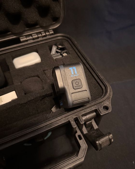 GoPro 11 Black Creator Edition + Extras