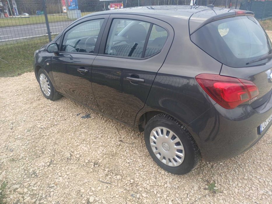 Opel Corsa 1,2 benzynka, czeka na nowego właściciela.;)