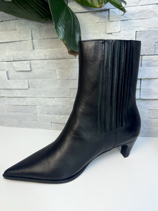 Skórzane buty do kostki  Schuh - Betsy Real Leather rozmiar 38