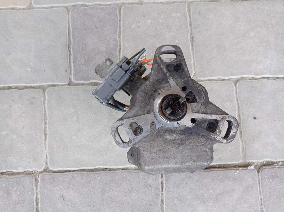 Трамблер 30100P1KE01 Honda Civic 1.4 1.5 1.6 16V