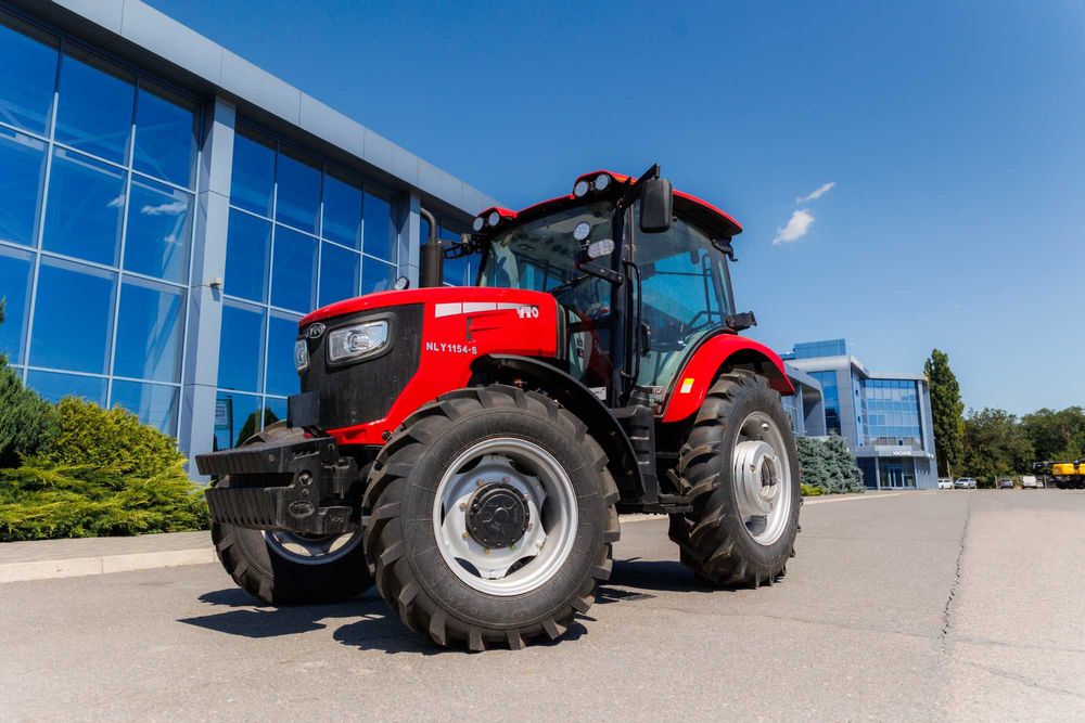 Трактор YTO NLY 1154S