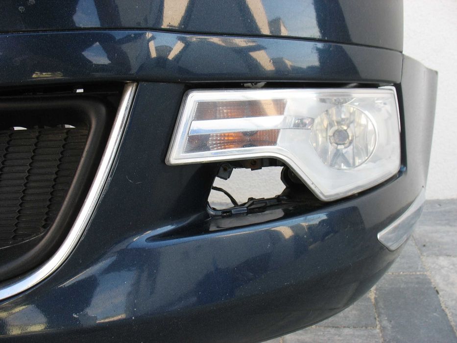 Citroen C5 II X7 zderzak przód kompletny 08-12r lakier KGNC