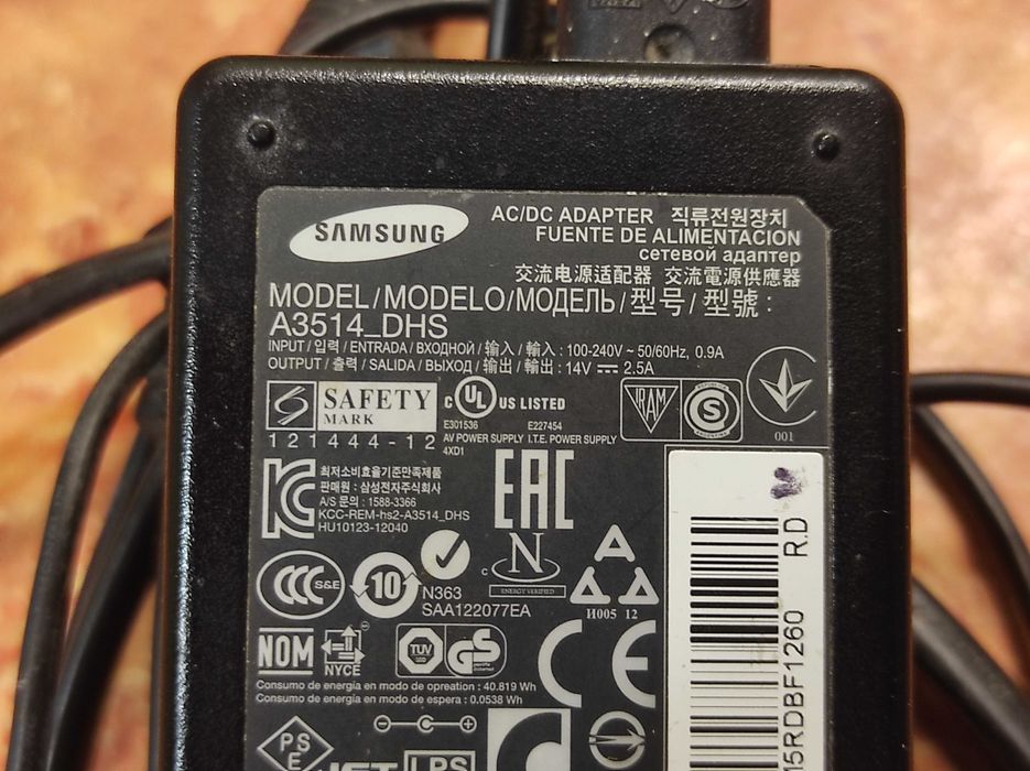 Телевизор 14 вольт Samsung lt19c350ex