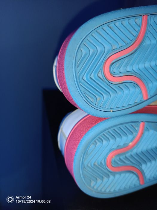 Buty Nike  damskie 36.5