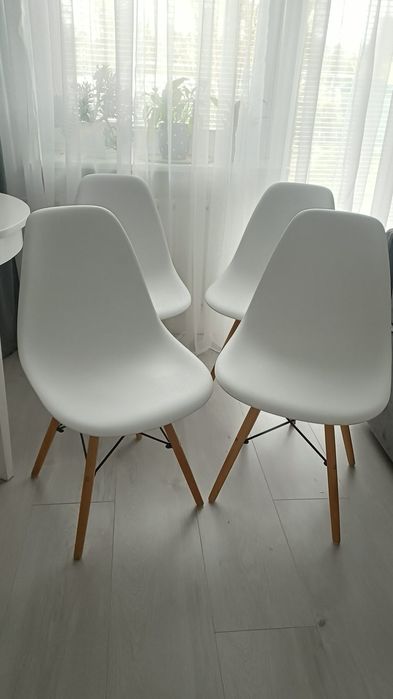 Krzesła skandynawskie 4szt