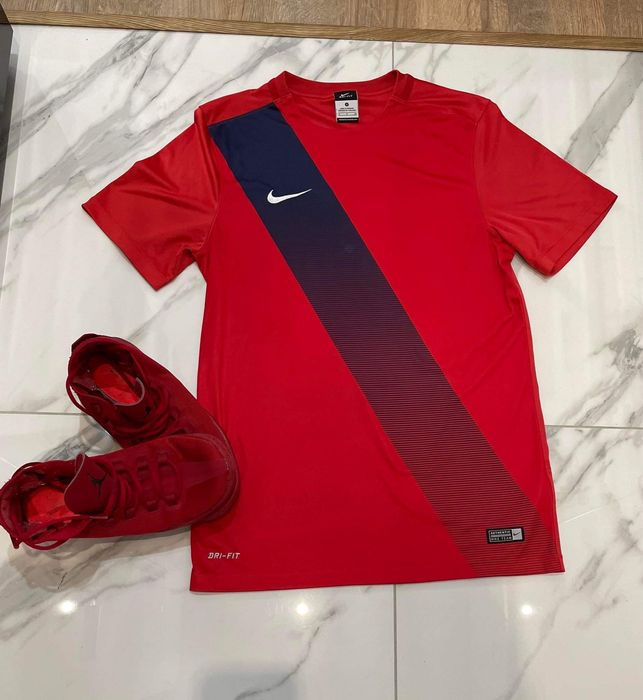 Koszulka sportowa Nike