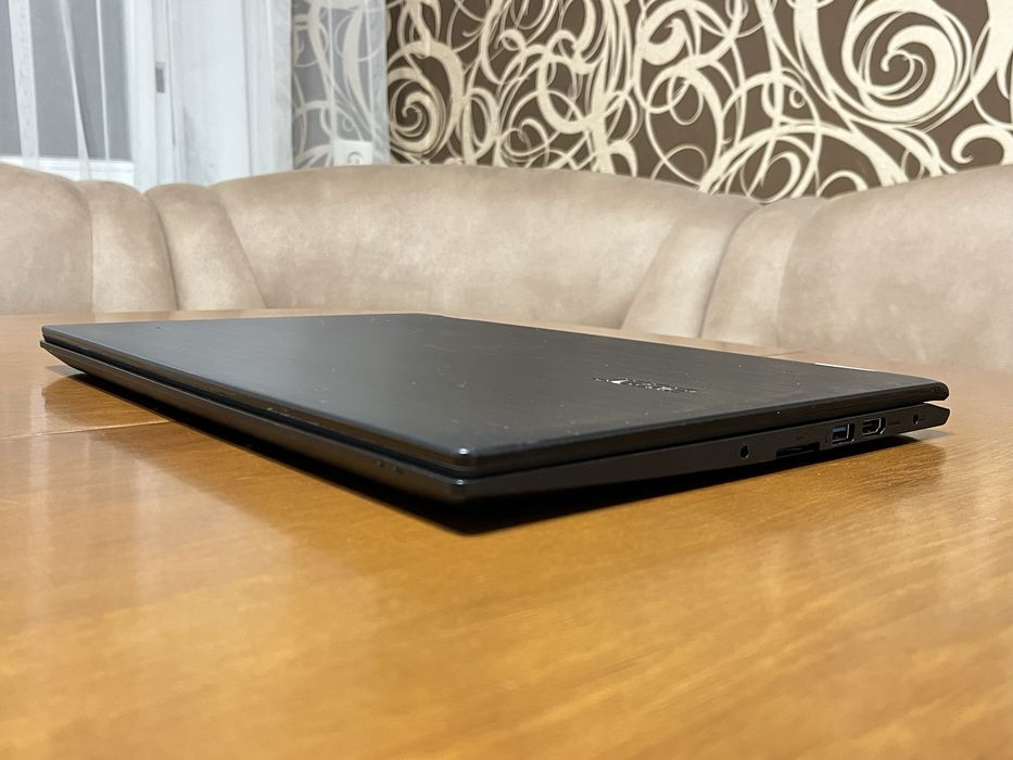 Сенсорный ноутбук 15.6 Acer Spin 3 на Intel i5-7200U с 8ОЗУ/256SSD/FHD
