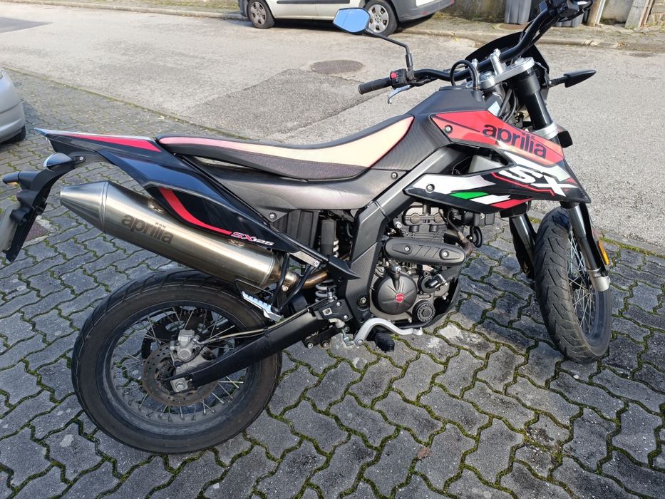 Aprilia SX 125 ano de 2022