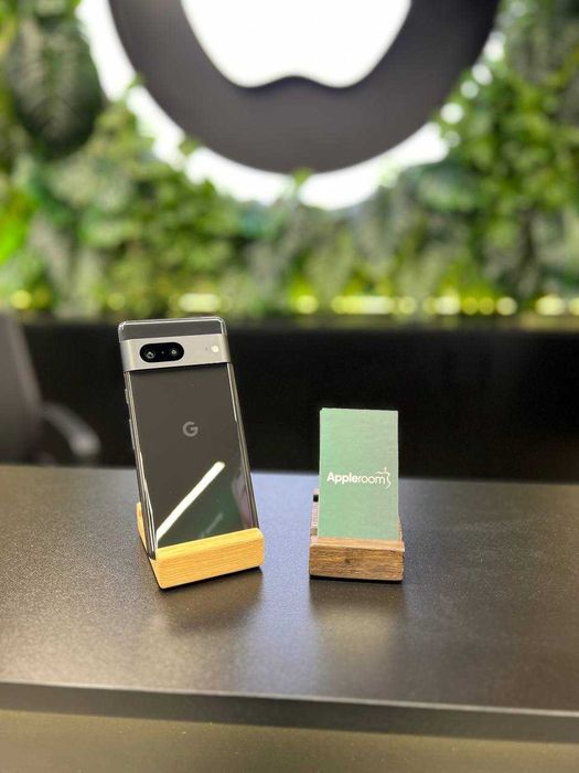 Смартфон Google Pixel 7 8/128GB Obsidian користований/вживаний