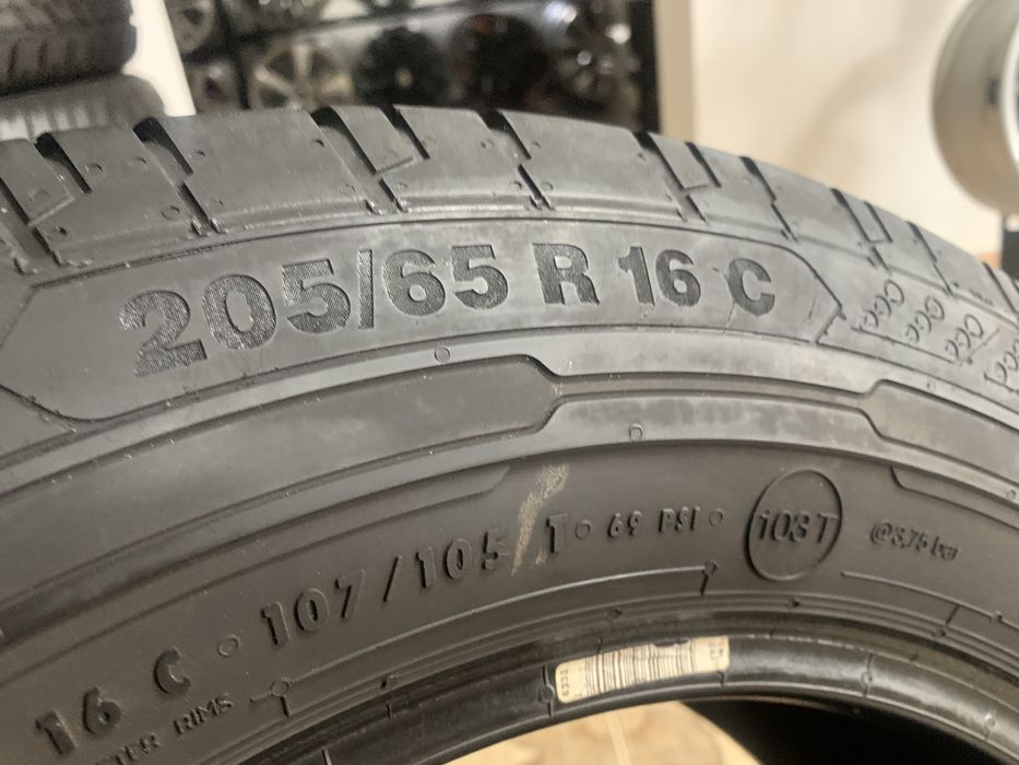 205/65/16c 107/105T Continental Conti Van Contact 200