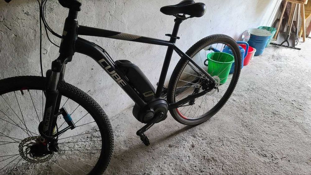 Електровелосипед  Cube Cross Hybrid Pro bosch