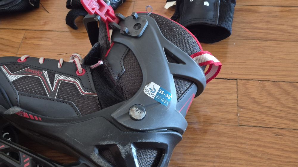 Patins + proteções + mochila