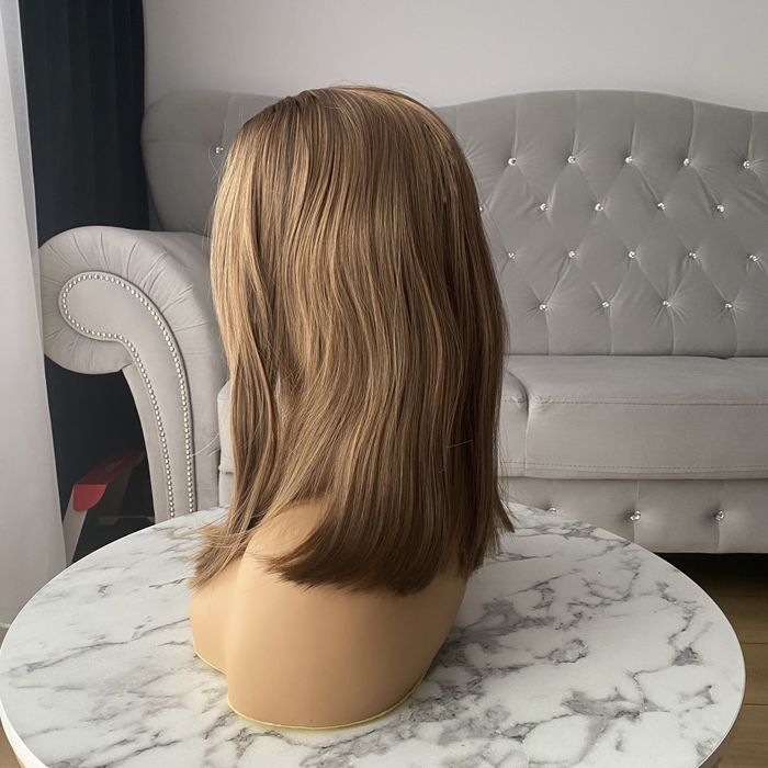 Peruka jasny brąz 40 cm bob