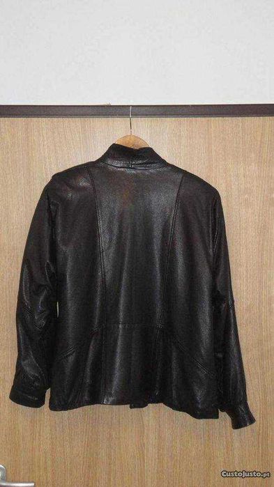Casaco de senhora em cabedal preto Cristel