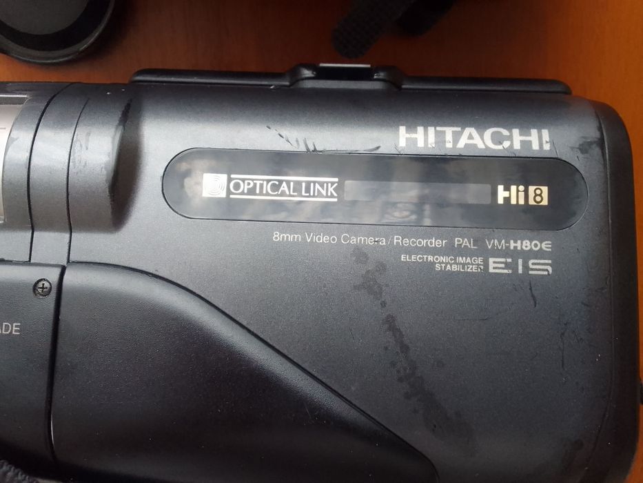 Продам відеокамери hitachi