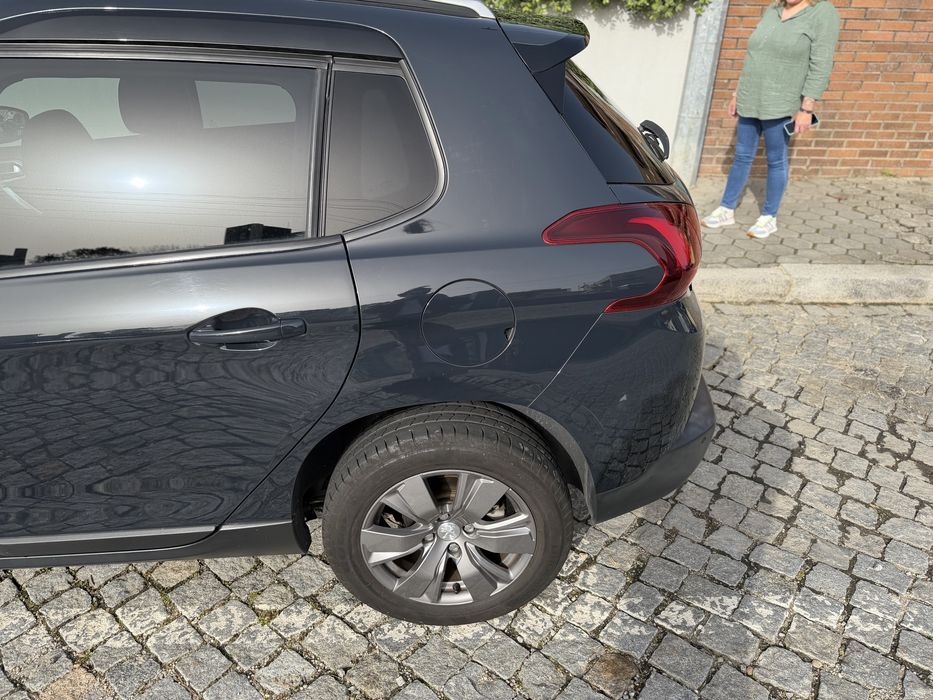 Peugeot 2008 1.2 PureTech Style | 2018 | Gasolina
