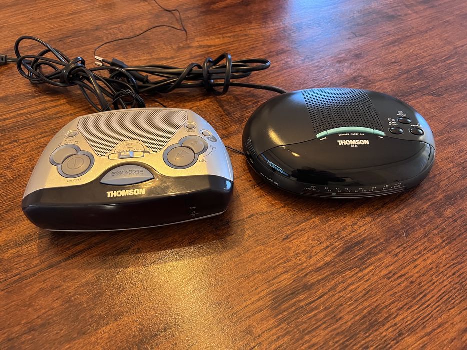 Relogio / radio despertador thomson