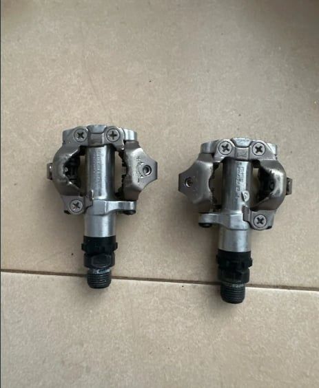 Pedais Shimano PD-M520