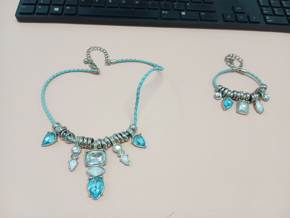 Conjuntos Colar e pulseira