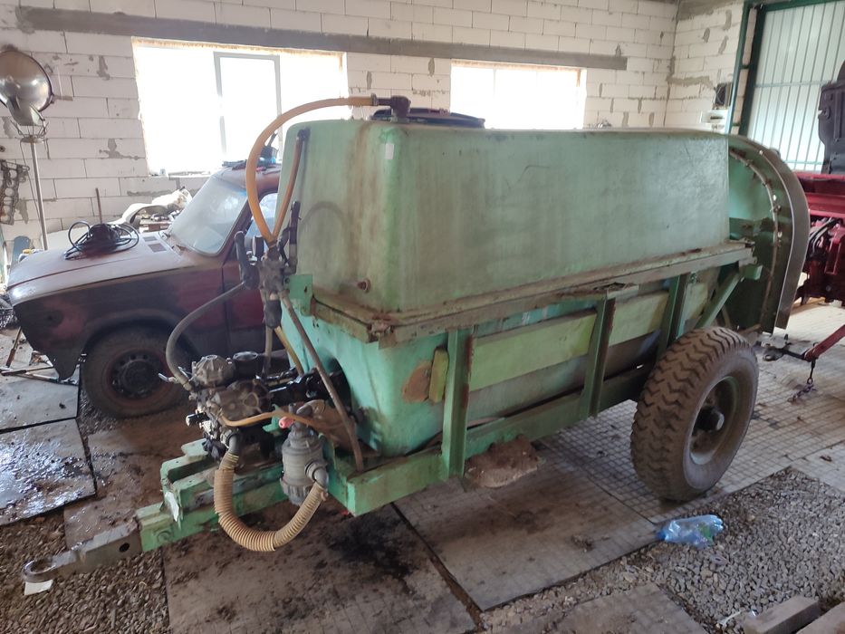 Оприскувач садовий