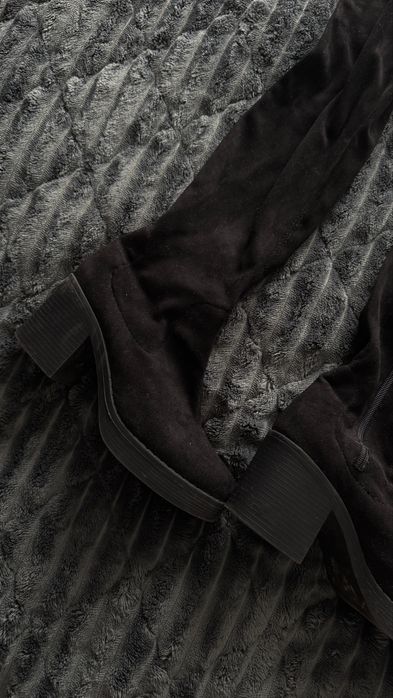 Замшефі ботфорди