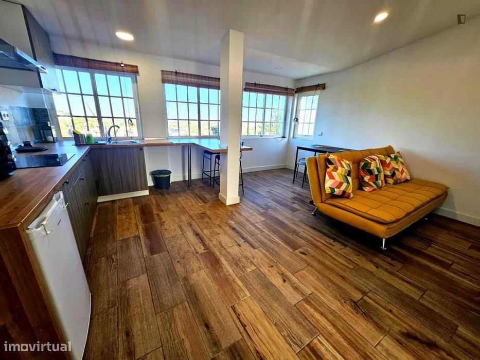 Apartamento com 1 quartos - localizado em Faro
