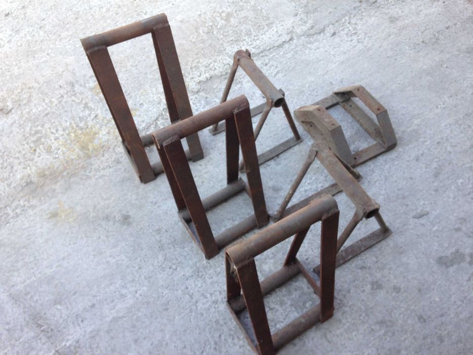 Подставки для ремонта авто