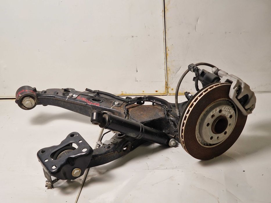 Wahacz Tylny Lewy Toyota Proace / Jumpy / Expert KPG26073-2