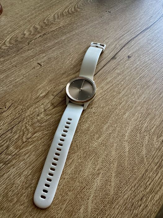 Smartwatch Garmin vivomove trend