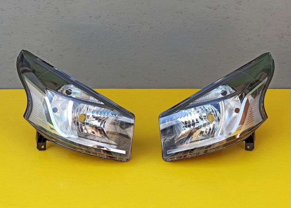 Усилитель заднього бампера на Opel Vivaro Renault Trafic Виваро 15-22р