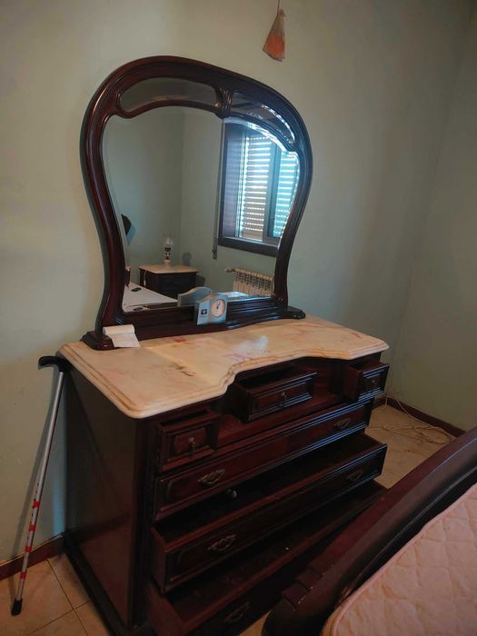 Quarto de Casal com Cama Articulada