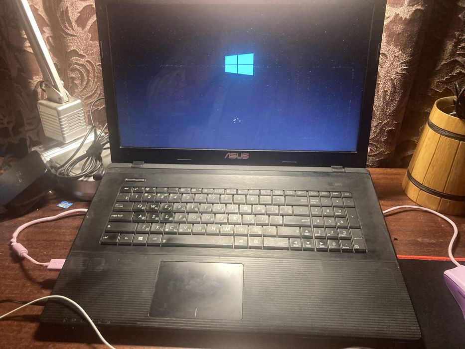 Ноутбук asus x75a