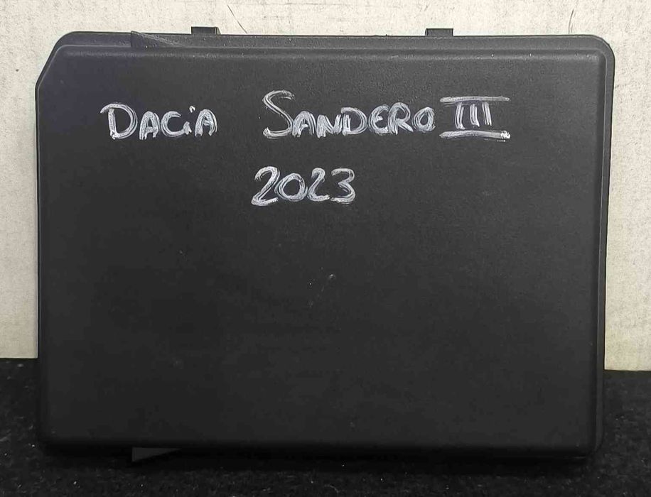 Caixa Fusíveis / SAM / BSI DACIA SANDERO III ano 2023