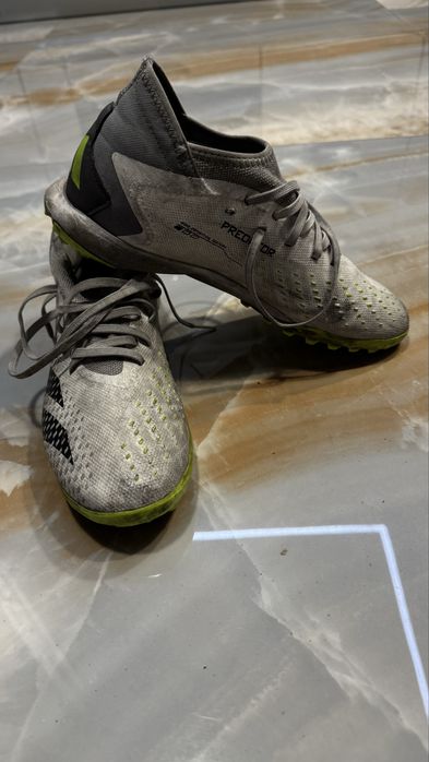 Сороконожки adidas predator